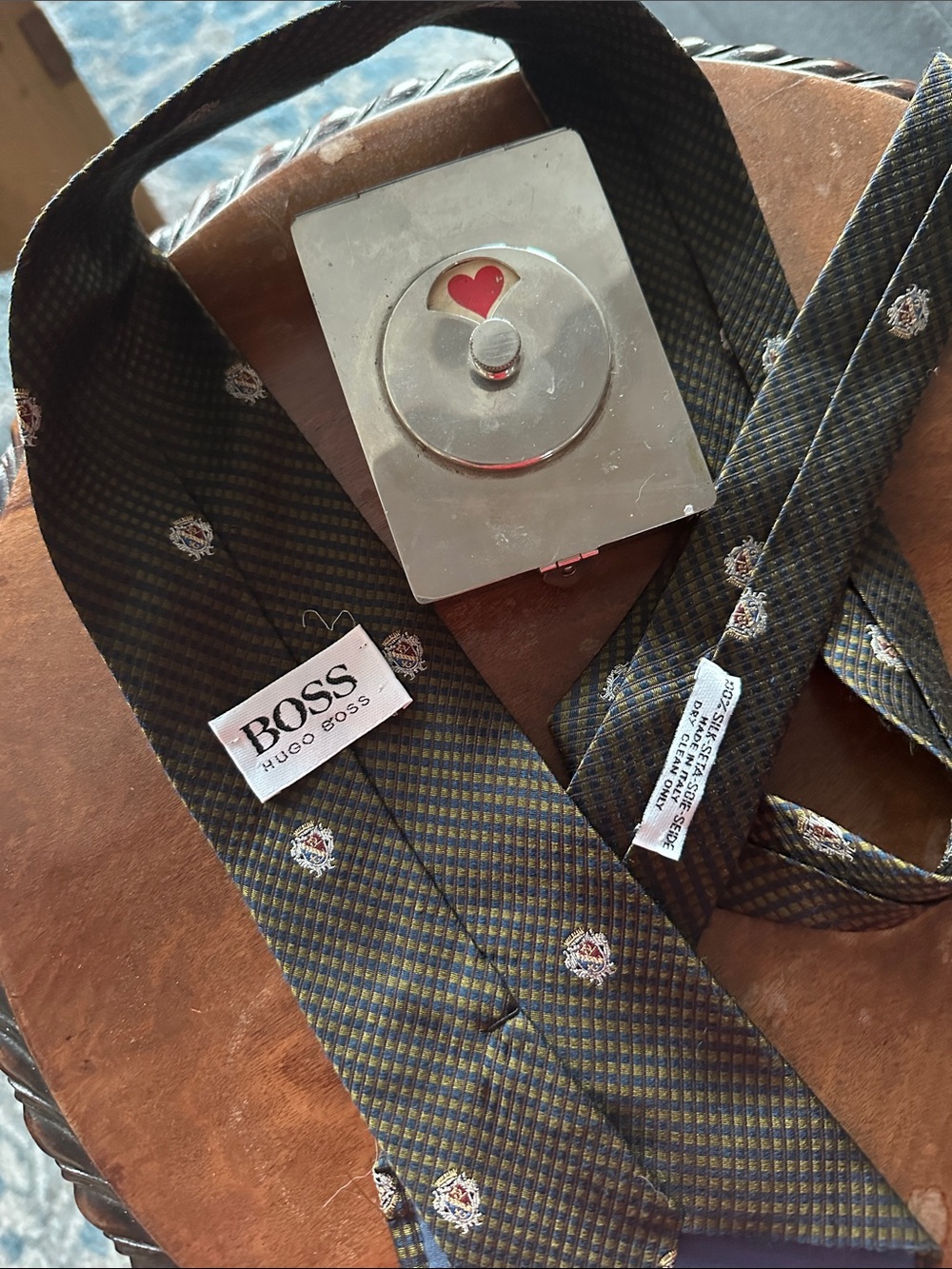 Hugo Boss Classic Patterned Silk Tie in Olive Green